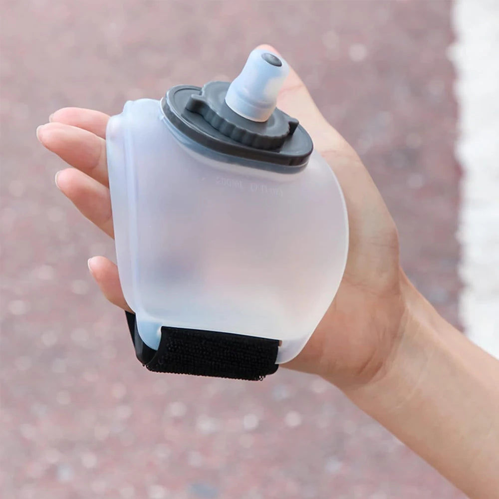 1Pcs Sports Arm Water Bottle, Silicone Wrist Mounted Water Cup for Running Cycling Hiking, Hands-Free Hydration for Outdoor Work